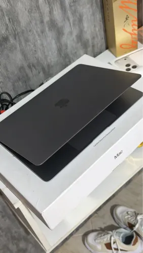 MacBook m1