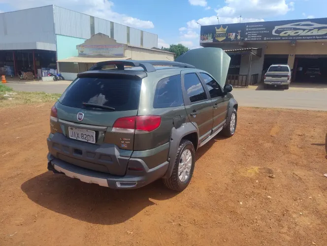 Fiat Palio Weekend Adventure Locker 1.8 Flex 2012