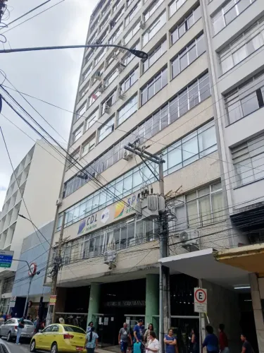 Sala comercial para locação no Centro