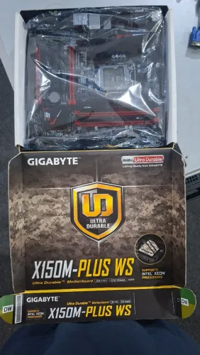 Placa-mãe GA-X150-PLUS WS 