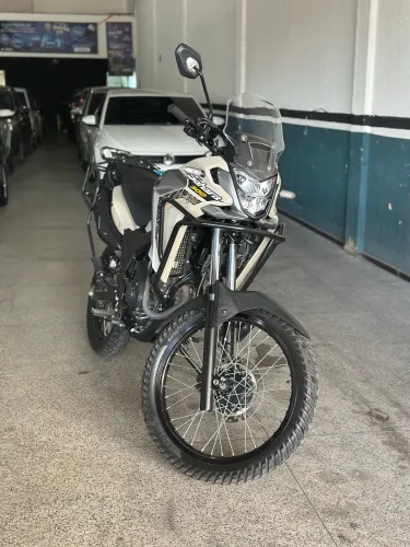 Ágio sahara 300 2015 R$15.800 e assumir 34x920