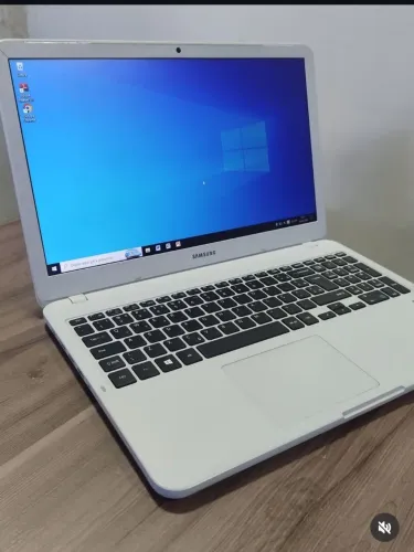 Notbook Samsung HD 1TB Tela 15.6 Particular 
