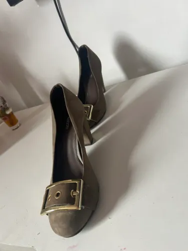 vendo sapato/salto arezzo numero 36