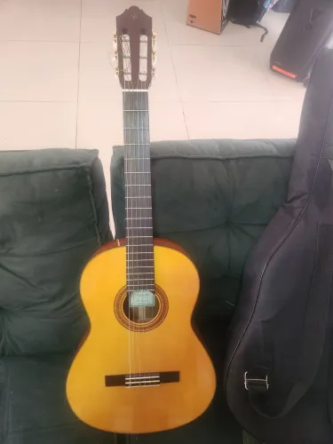 Violão Yamaha transacustico cg-ta