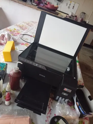 Vendendo kit tatuagem 1000 $