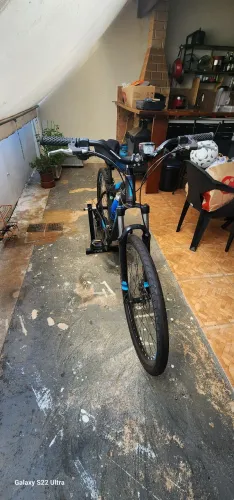Bicicleta Rockrider ST 100 Aro 29