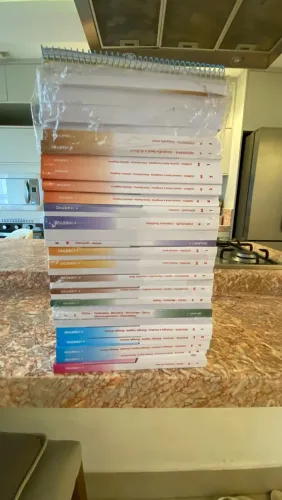 VENDO APOSTILAS LACRADAS DO CURSO PRÉ VESTIBULAR DO COLÉGIO OBJETIVO