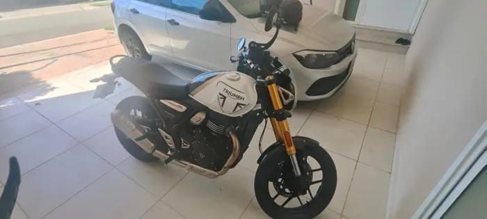 Triumph Speed 400 - 2026 - Único Dono - Apenas 1.700