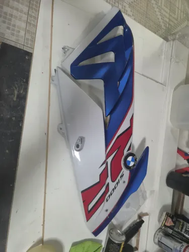 Carenagem direita bmw s1000rr