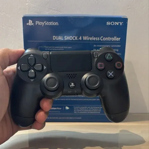 CONTROLE PS4 PRETO NOVO NA CAIXA