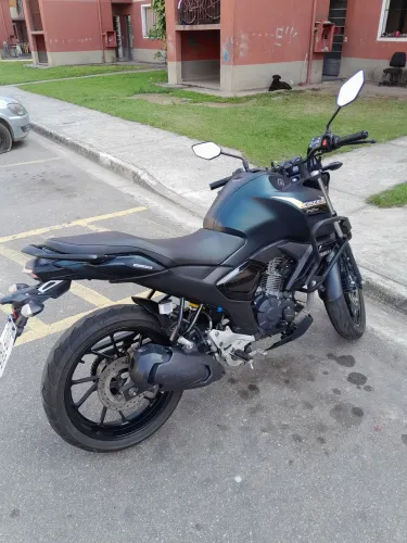 Yamaha FZ15 ABS 2025 | Baixa KM | Aceito Financiamento/Transferência