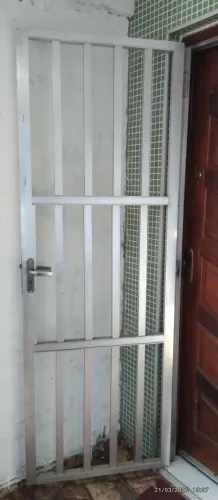 PORTÃO DE ALUMÍNIO sem vidros