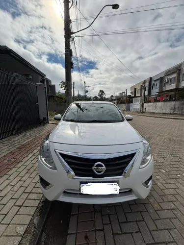 Nissan Versa SL Direct 1.6 16V Flex Aut. (pcd) 2020
