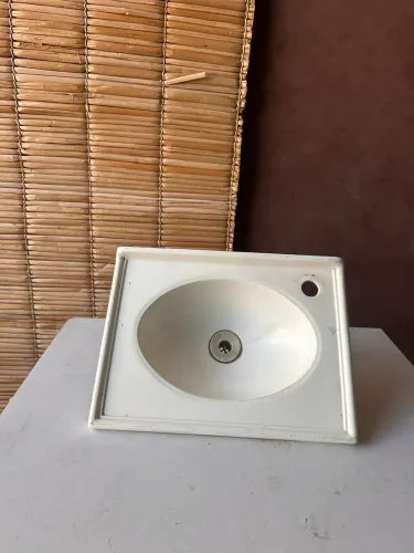 Cuba de Mármore Sintético Pequena