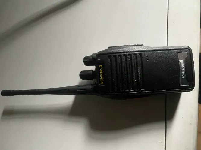 Rádio Walkie Talkie sem carregador