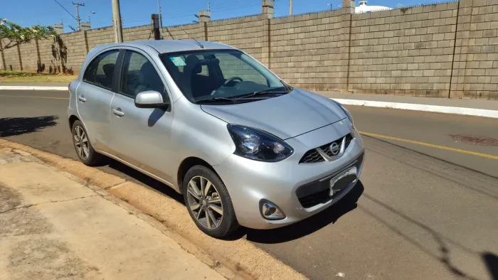 Nissan March SL 1.6 16V Flexstart 5P Aut. 2018