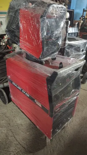MÁQUINA DE SOLDA MIG LINCOLN IDEALARC CV 420 C/ LF-33 REVISADA - R$ 13.000