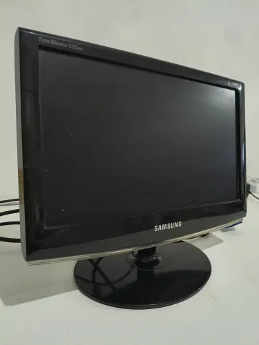 Monitor Samsung 16' Funcionando perfeitamente
