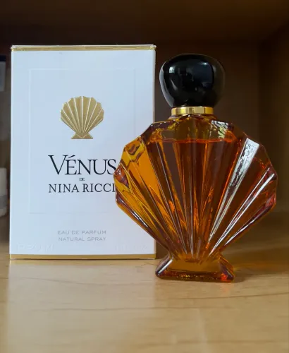 Perfume Vênus Nina Ricci