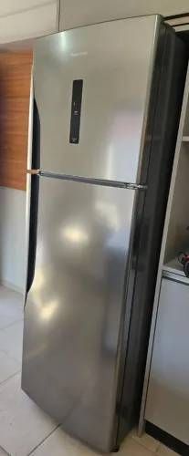 Geladeira Panasonic 387 litros - 2 portas, aço escovado - Usada