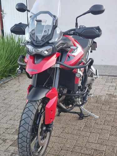 Vendo ou troco Tiger GT pró 900 cc