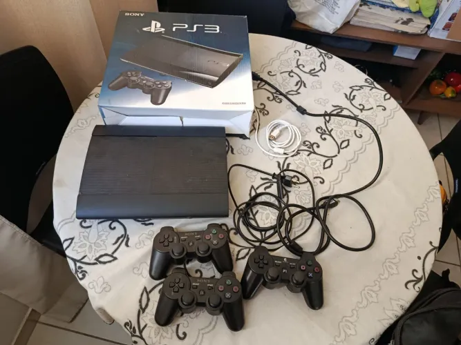 Playstation 3 Superslim DESBLOQUEADO