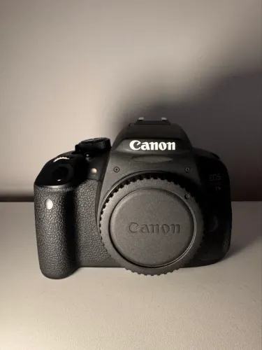 Canon t5i somente corpo