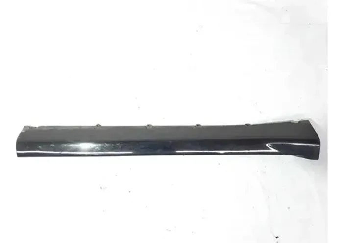 Spoiler Direito Chevrolet Tracker Suzuki Vitara 2001 A 2009 Preto