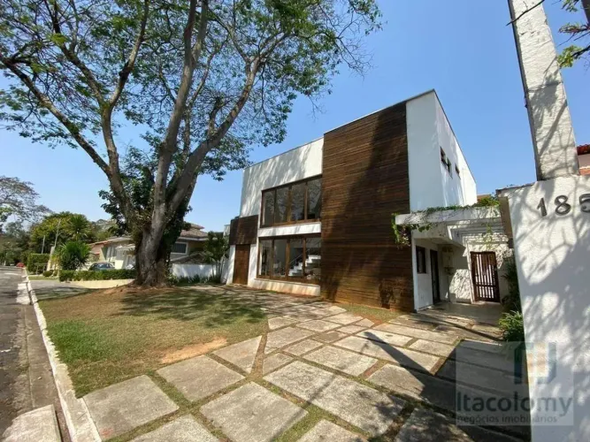 Casa à venda no Condomínio Nova Higienópolis