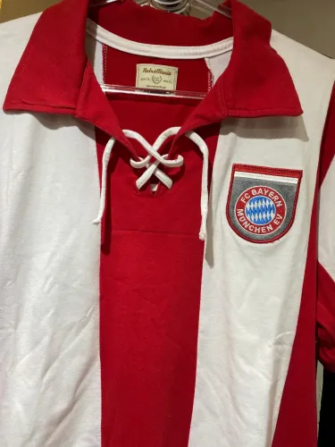 Camisa retrô Bayern (Alemanha)