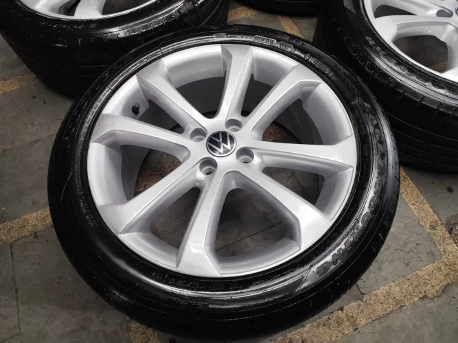 Rodas Aro 17 - Volkswagen G5. C/pneus Goodyear. Aceito Cartão