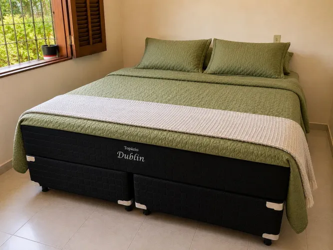Cama Box King Topázio Dublin Cometo. Colchão + 2 Bases | 193x203