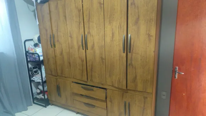Guarda roupa casal
