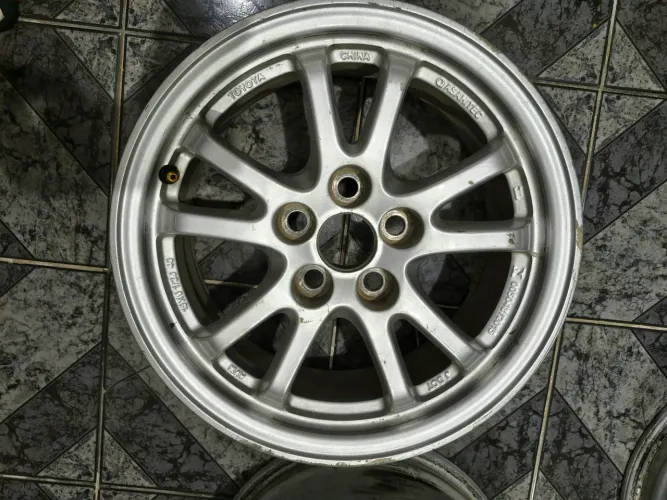 Jogo de Rodas Aro 15 5x100