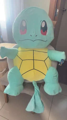 Vendo Pelúcia Squirtle Gigante 75cm