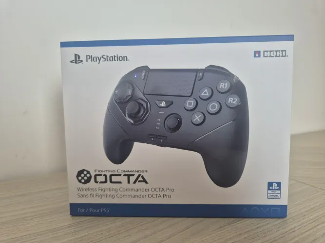 Hori Octa Pro PS5/PC - Controle Pro para Fighting Games (Pouco Uso / Na Caixa)