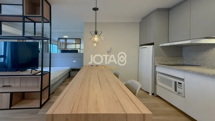 APARTAMENTO MOBILIADO PARA LOCAÇÃO NO CHAMPAGNAT Apartamento Mobiliado Para Locação No Cha