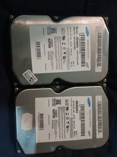 Par de HDs Samsung SpinPoint 80GB SATA 3.5" - Modelo HD080HJ
