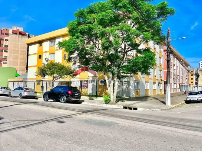 Apartamento em Rua Almirante Barroso - Centro - Pelotas/RS