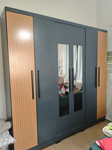 Guarda Roupa Casal 6 portas 4 gavetas - Excelente estado!