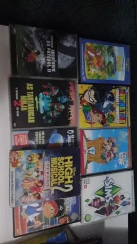 Lote 10 DVS + Jogo The Sims 3(PC)
