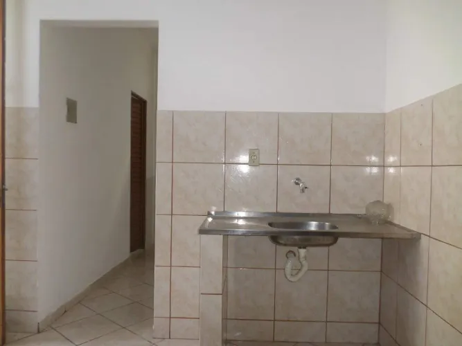 Barracão com 40,00 m² em Nova Vista, BH  1 quarto, 1 sala, 1 banheiro