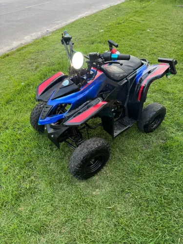 Quadriciclo 100cc MUITO FORTE