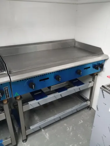 NZ. Chapa bifeteira profissional inox 1,20m 19mm Venâncio 