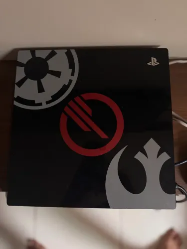 PS4 PRO EDIÇÃO LIMITADA ESPECIAL STAR WARS