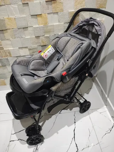 Carrinho de bebê travel system reverse cosco