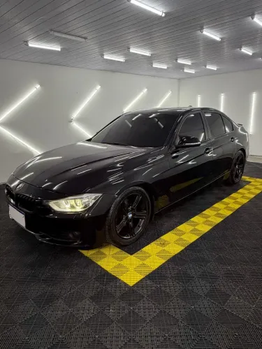 BMW 320I A 2.0 Turbo/activeflex 16V 184cv 4P 2013