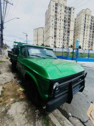 Chevrolet C-10 2.5/4.1 1975
