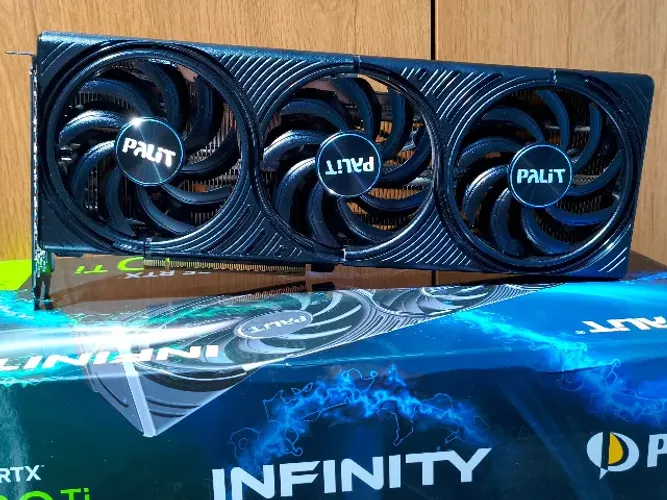 Placa de vídeo RTX 5060 ti 16GB