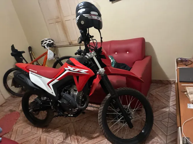 Moto XR 300